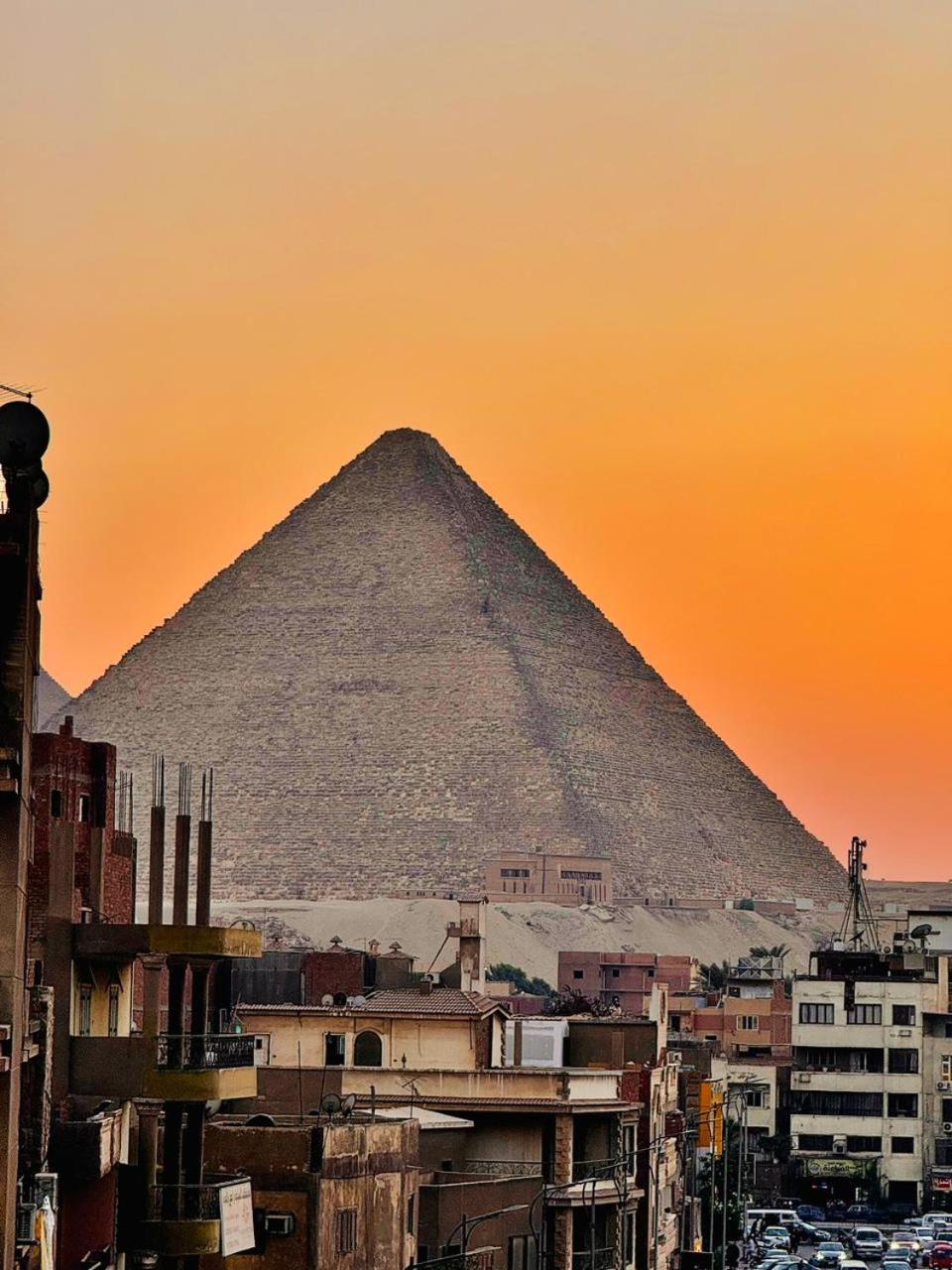 Khufu Pyramids Inn Nazlet el-Sîsi Zewnętrze zdjęcie