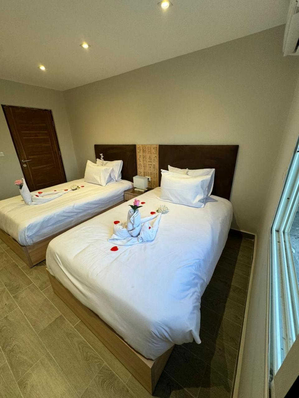 Khufu Pyramids Inn Nazlet el-Sîsi Zewnętrze zdjęcie