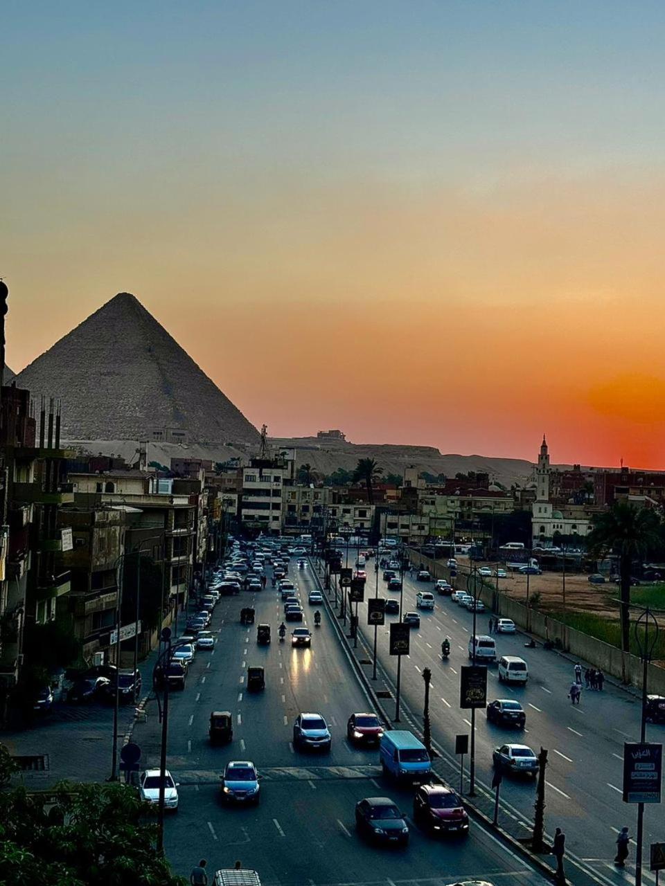 Khufu Pyramids Inn Nazlet el-Sîsi Zewnętrze zdjęcie