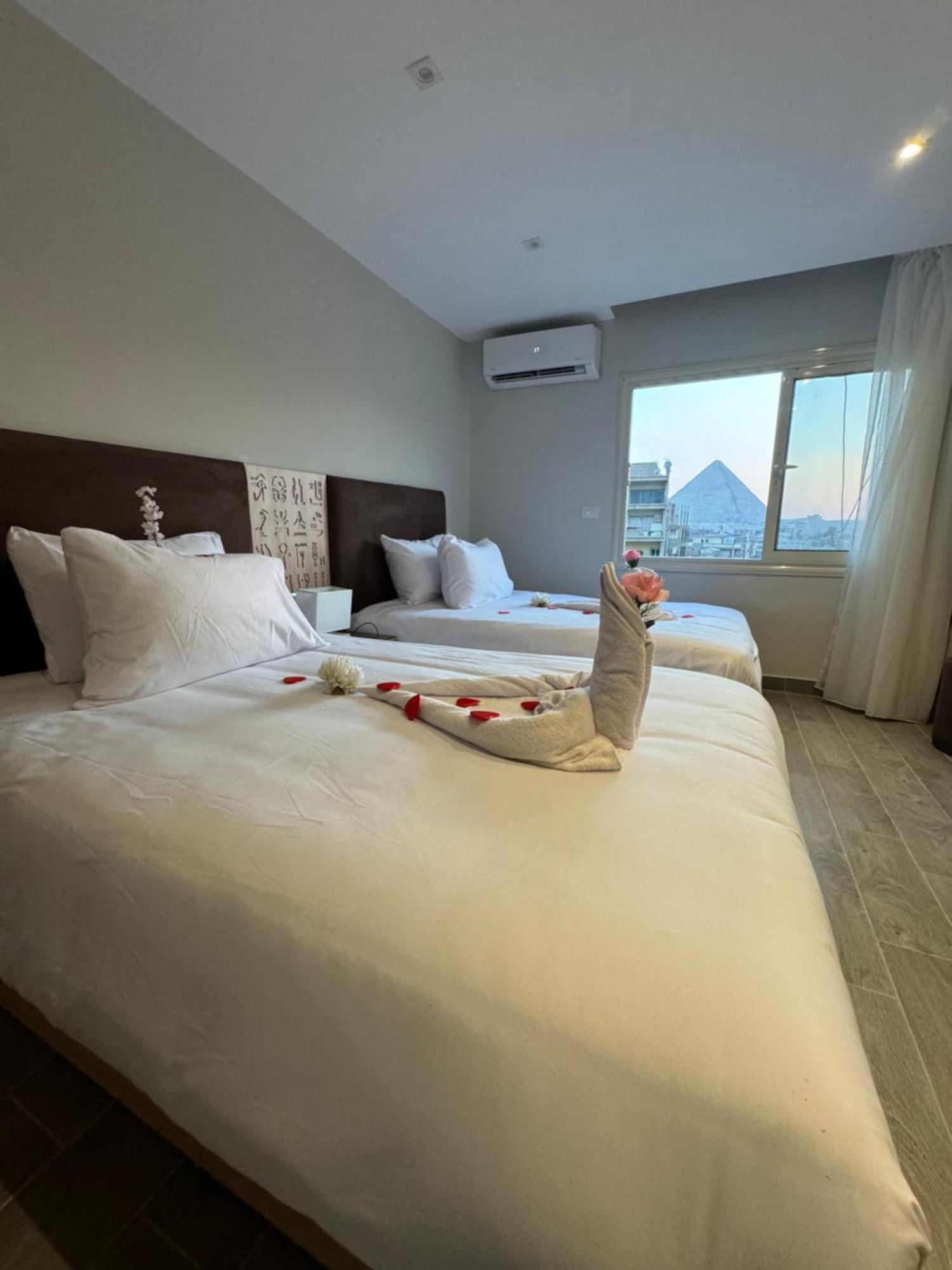 Khufu Pyramids Inn Nazlet el-Sîsi Zewnętrze zdjęcie